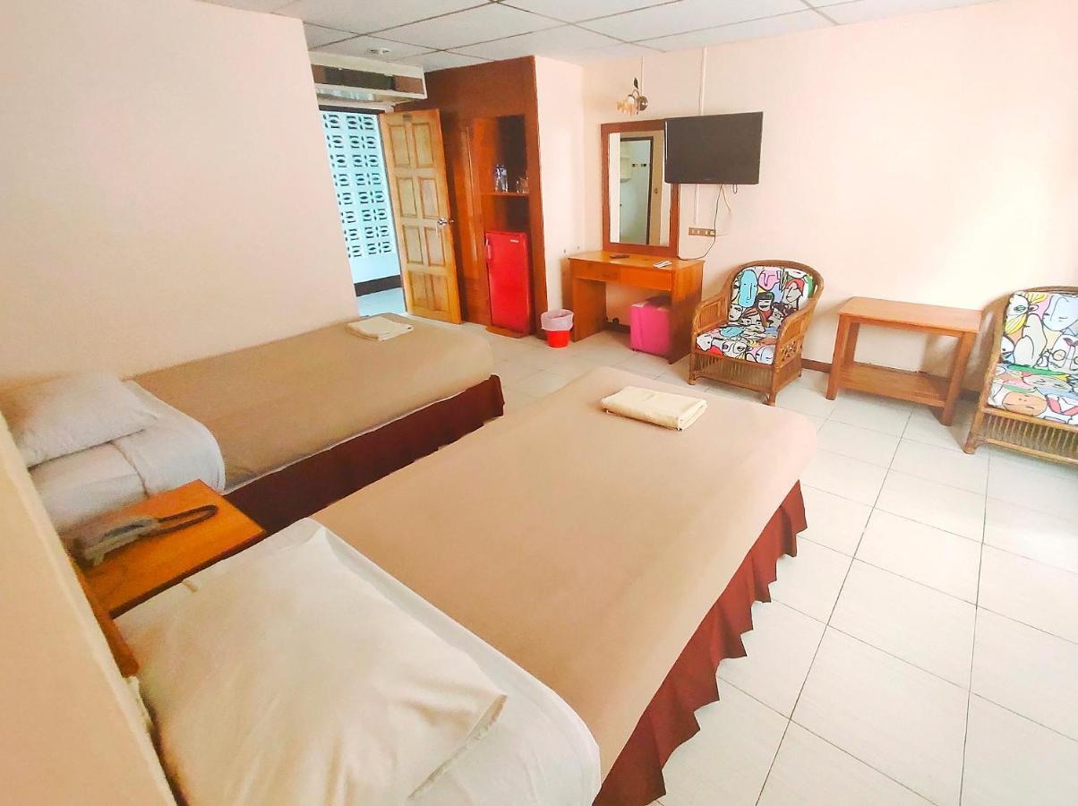 Top Thai Hotel Pattaya Exterior photo